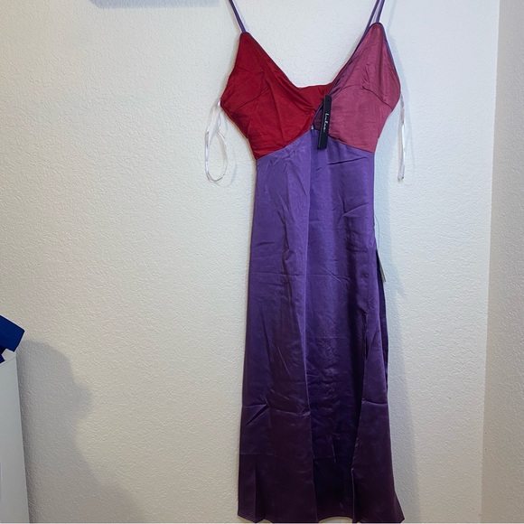 ✨3/$20 Lulus Chic Combo Purple Color Block Satin Twist-Front Midi Dress - Picture 3 of 7